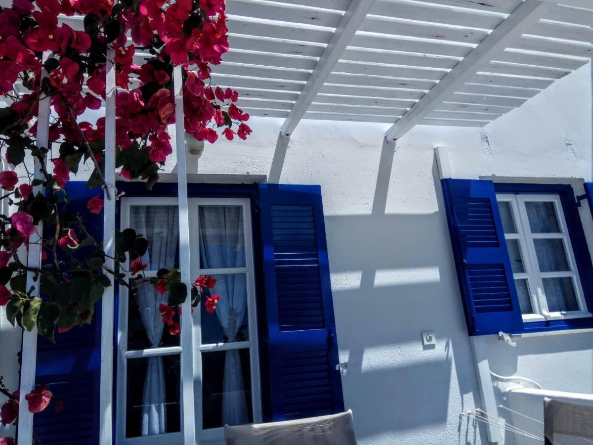 לוגאראס Nicos Studios & Apartments מראה חיצוני תמונה
