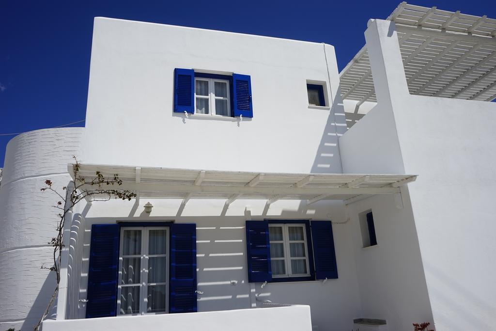 לוגאראס Nicos Studios & Apartments מראה חיצוני תמונה