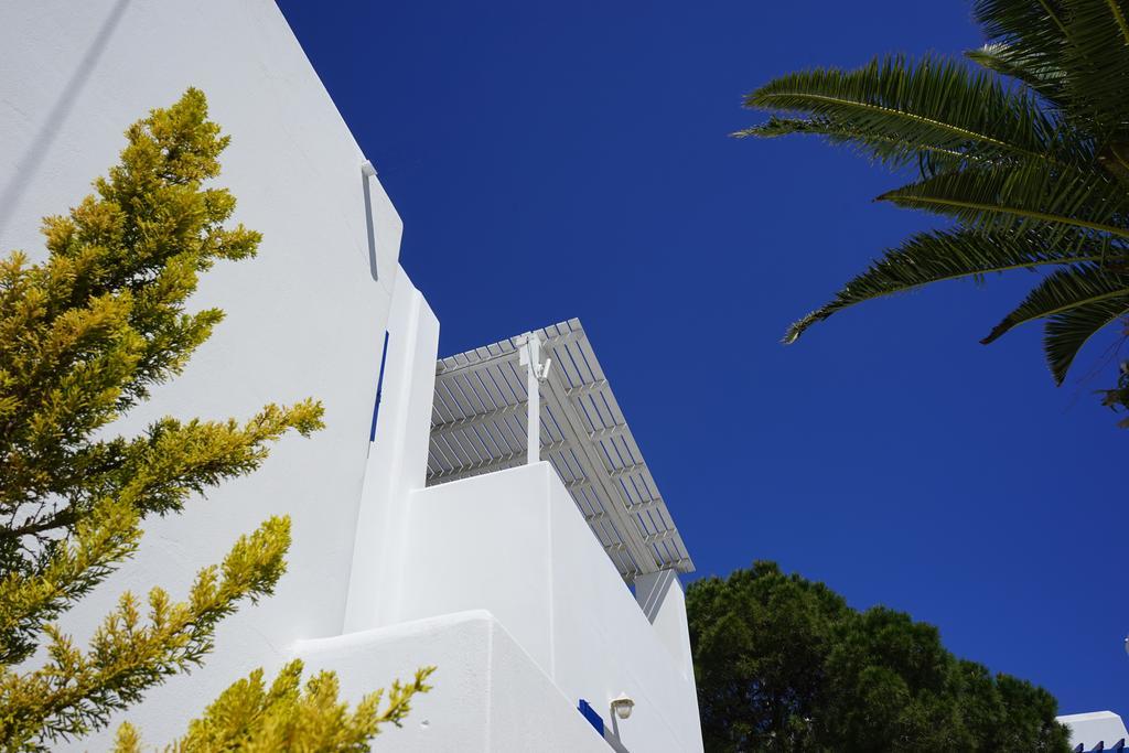 לוגאראס Nicos Studios & Apartments מראה חיצוני תמונה