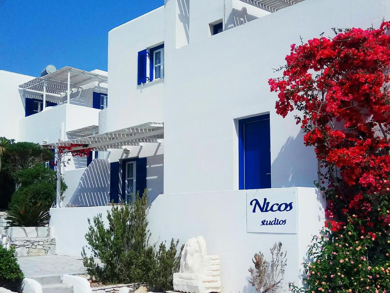 לוגאראס Nicos Studios & Apartments מראה חיצוני תמונה